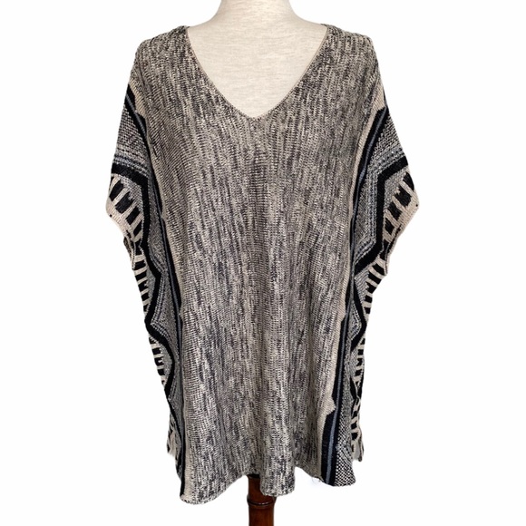 ONE WORLD Tops - ⭐️ SOLD ⭐️ ONE WORLD Live & Let Live Poncho